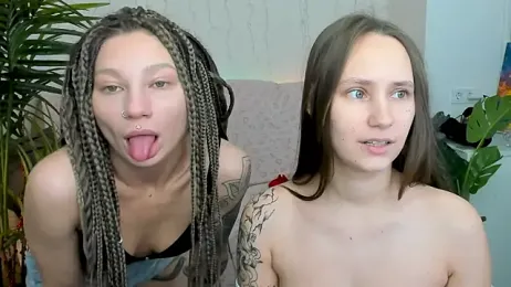 HotCaramellsTV stripchat stream image, 01.04.2025 09:30