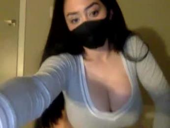 _natycutei19 chaturbate stream image, 18.04.2025 01:20