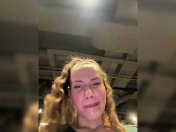 VikkiExtraCheese bongacams stream image, 21.04.2025 16:50