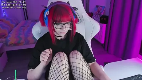 Yumi_Youkai stripchat stream image, 25.04.2025 19:50