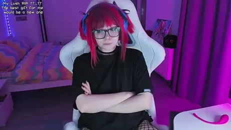 Yumi_Youkai stripchat stream image, 25.04.2025 19:50