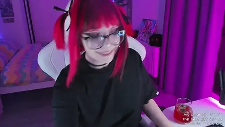 Yumi_Youkai stripchat stream image, 25.04.2025 19:50