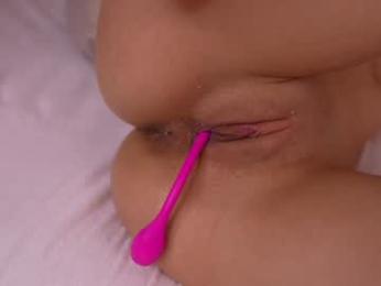 dovia chaturbate stream image, 08.05.2025 06:20
